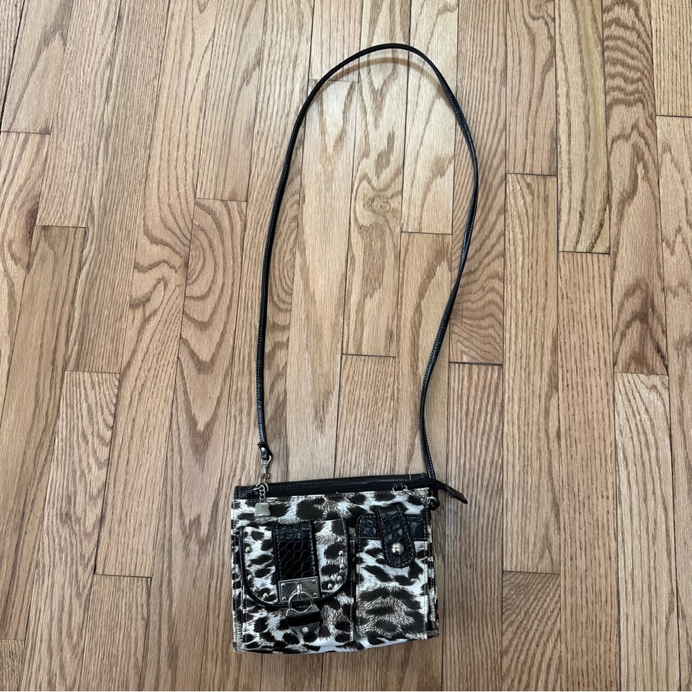 Vintage Y2K Kathy Van Zeeland- Cheetah Crossbody Purse McBling Charm Lock Heart